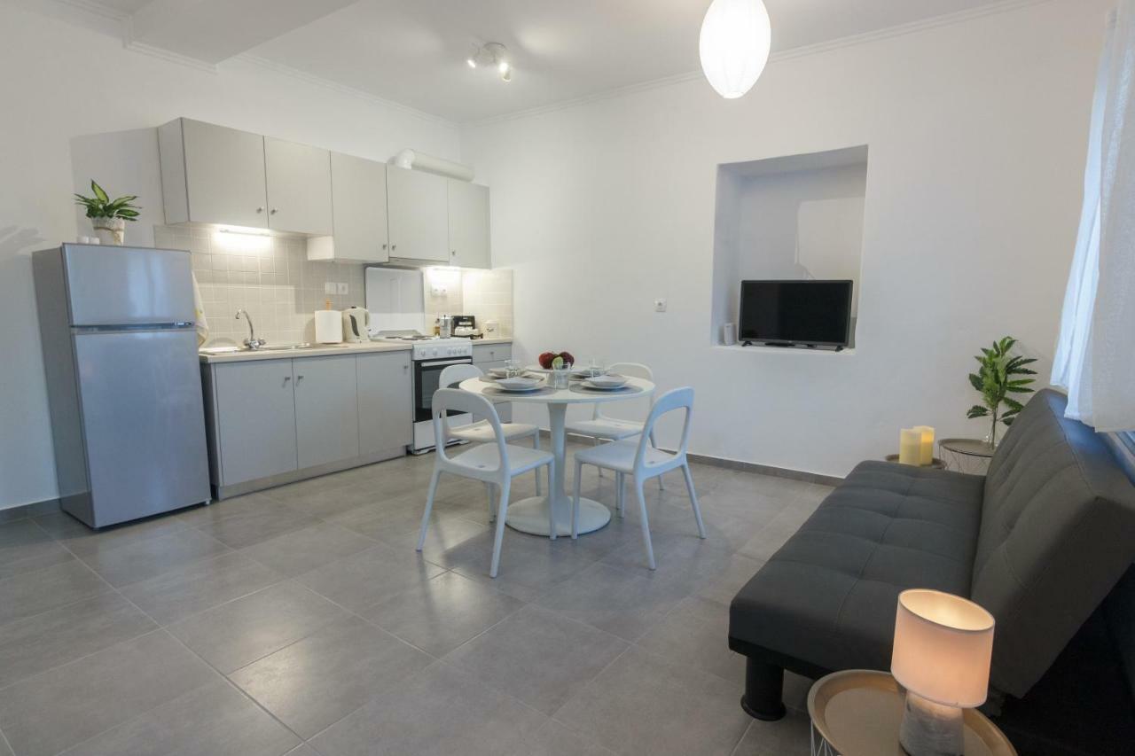 Infinity Apartment Leonídion 외부 사진